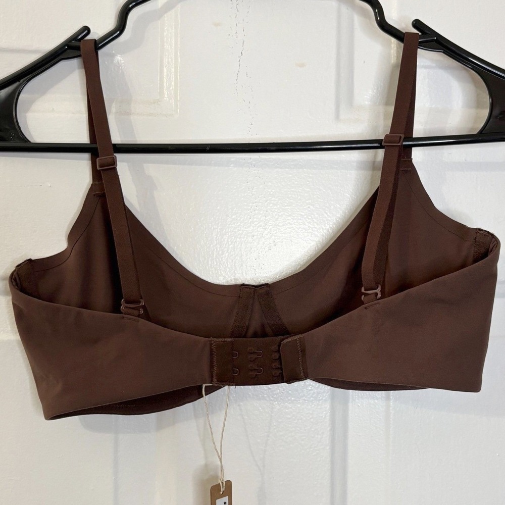 Skims Bra Women 34D Cocoa Brown Fits Everybody Unlined Demi Bra Underwire NWT - Picture 2 of 7